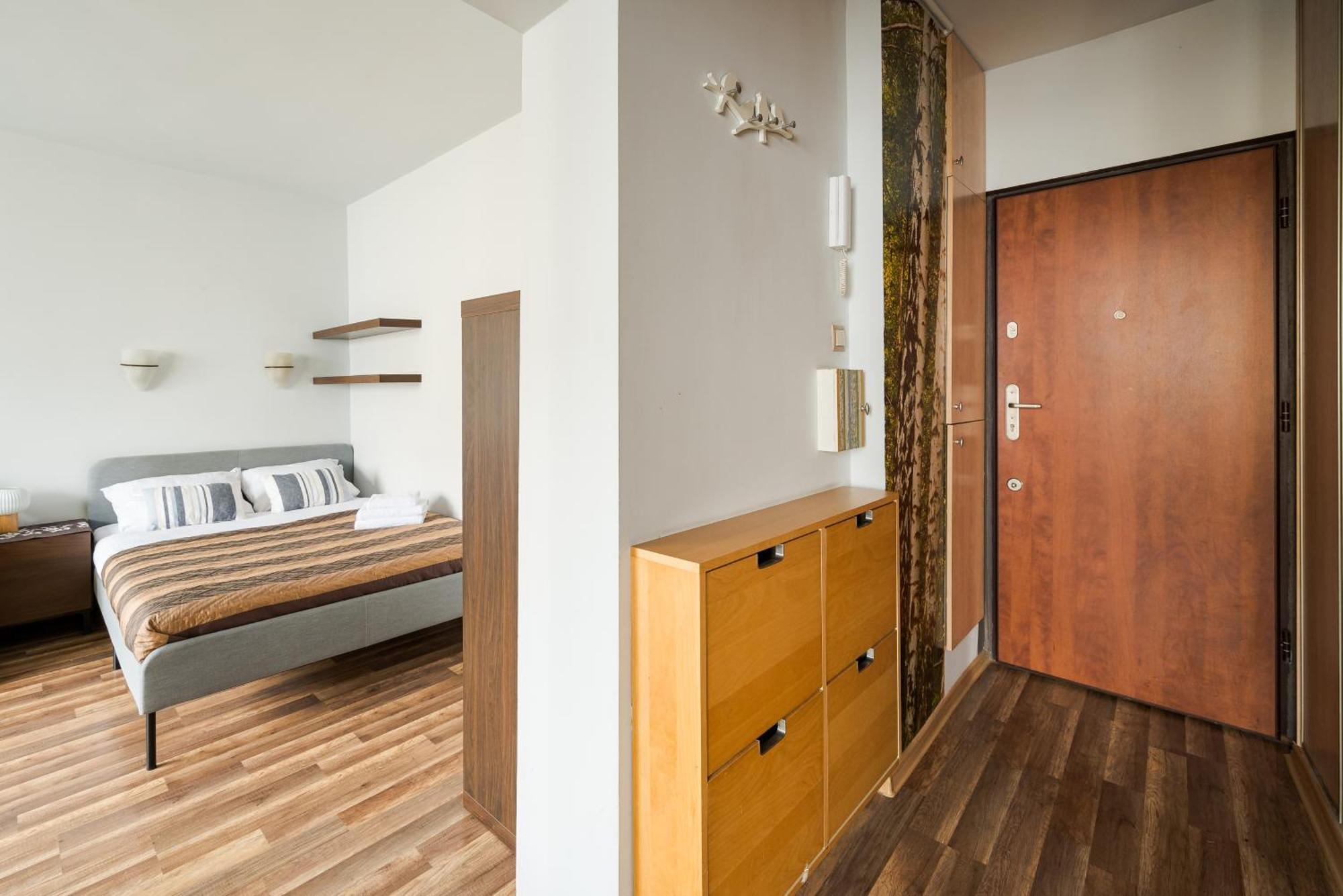 Stay With Friends In Warsaw Apartment Zewnętrze zdjęcie